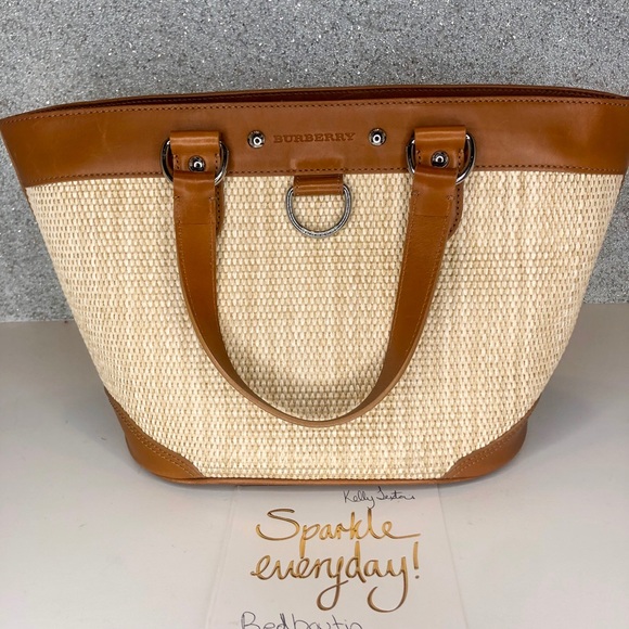 Burberry Handbags - Burberry straw rattan woven raffia tote leather